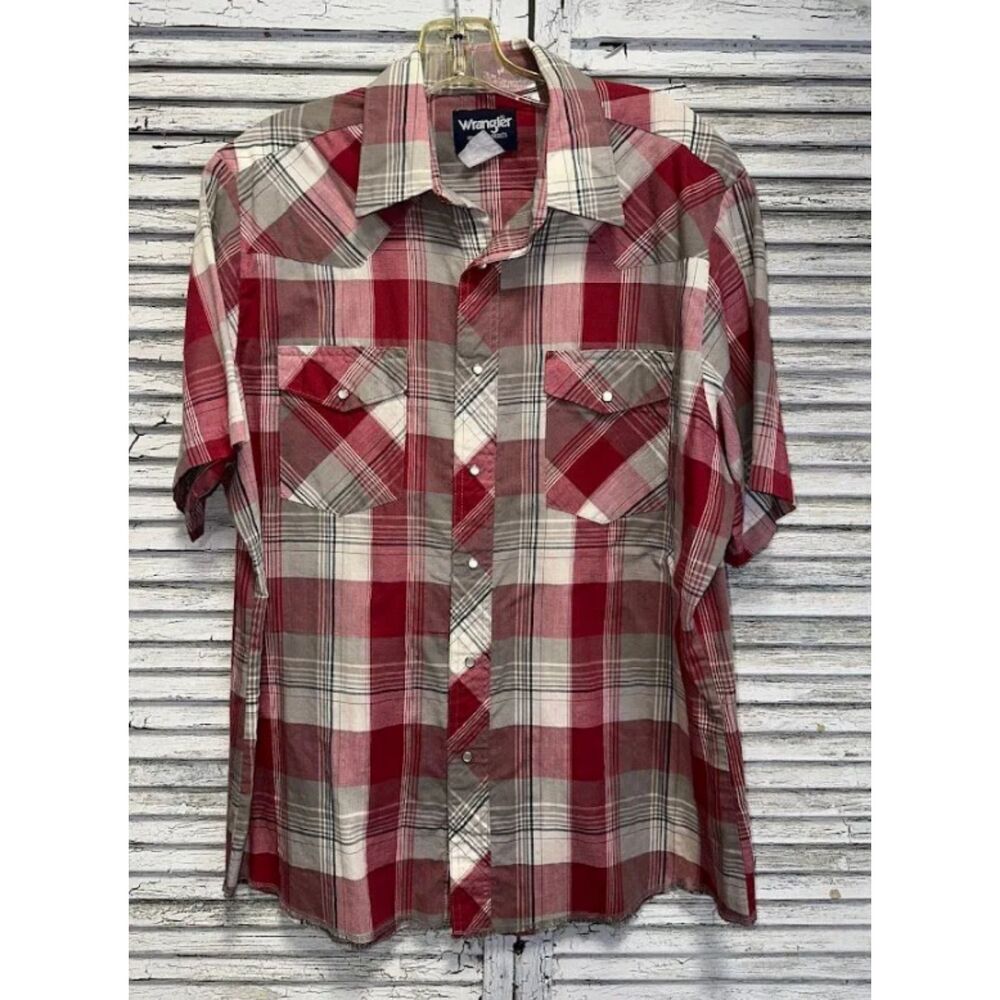 Vintage Men's Red Wrangler Pearl Snap Shirt Size Large